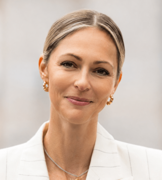 Angelika Winkler
